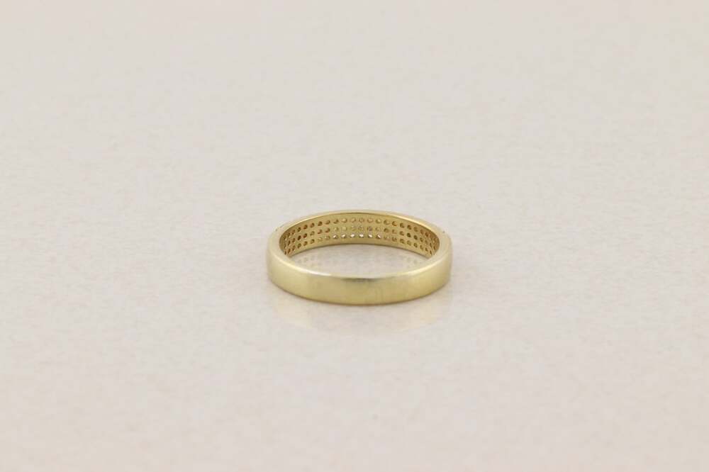 18k Gold Over Sterling Silver Cubic Zirconia Band Ring Pave CZ Ring Size 7 1/4 - Picture 4 of 6